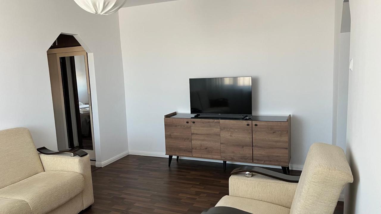 Central Apartment มันกาเลีย ภายนอก รูปภาพ
